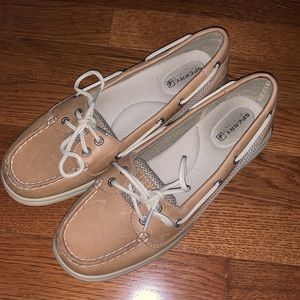 women’s sperry’s